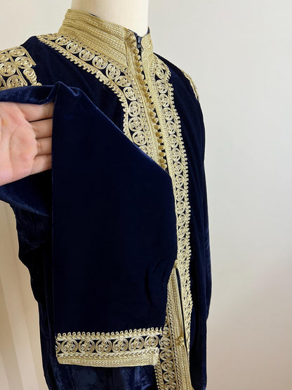 Royal Moroccan Men Tunic Caftan Breathable Fiber Cotton Hand Tread, Special Soft Tissue, Kaftan for Men, Djellaba for Men Comfy Loungewear