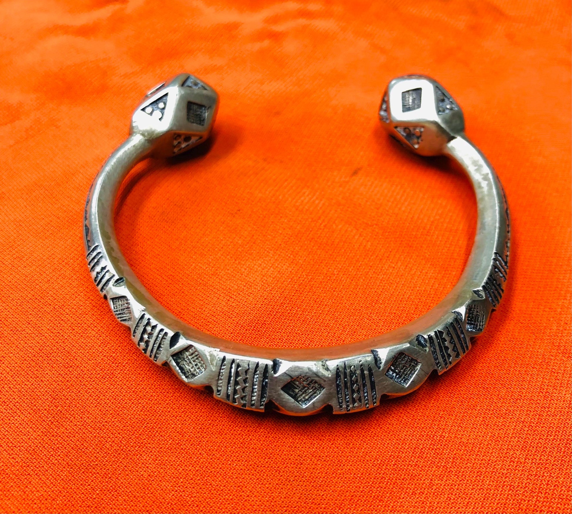 Handmade Tuareg Bracelet. Berber Tuareg Bracelet. Traditional Work Jewelry. Rare Ethnic Bracelet Bracelet