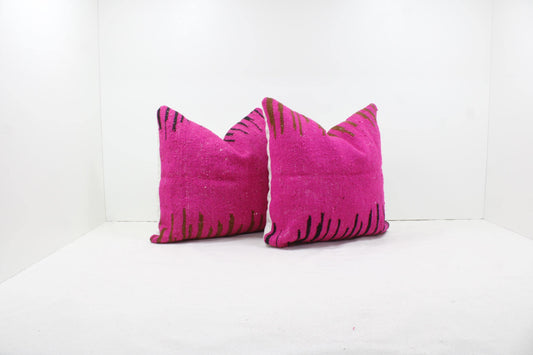 Set of 2 Vintage Moroccan Pillows 100% Wool , Absolutely Gorgeous Pillow Floor Pillow Moroccan Berber Home Design Handmade Kilim Berber