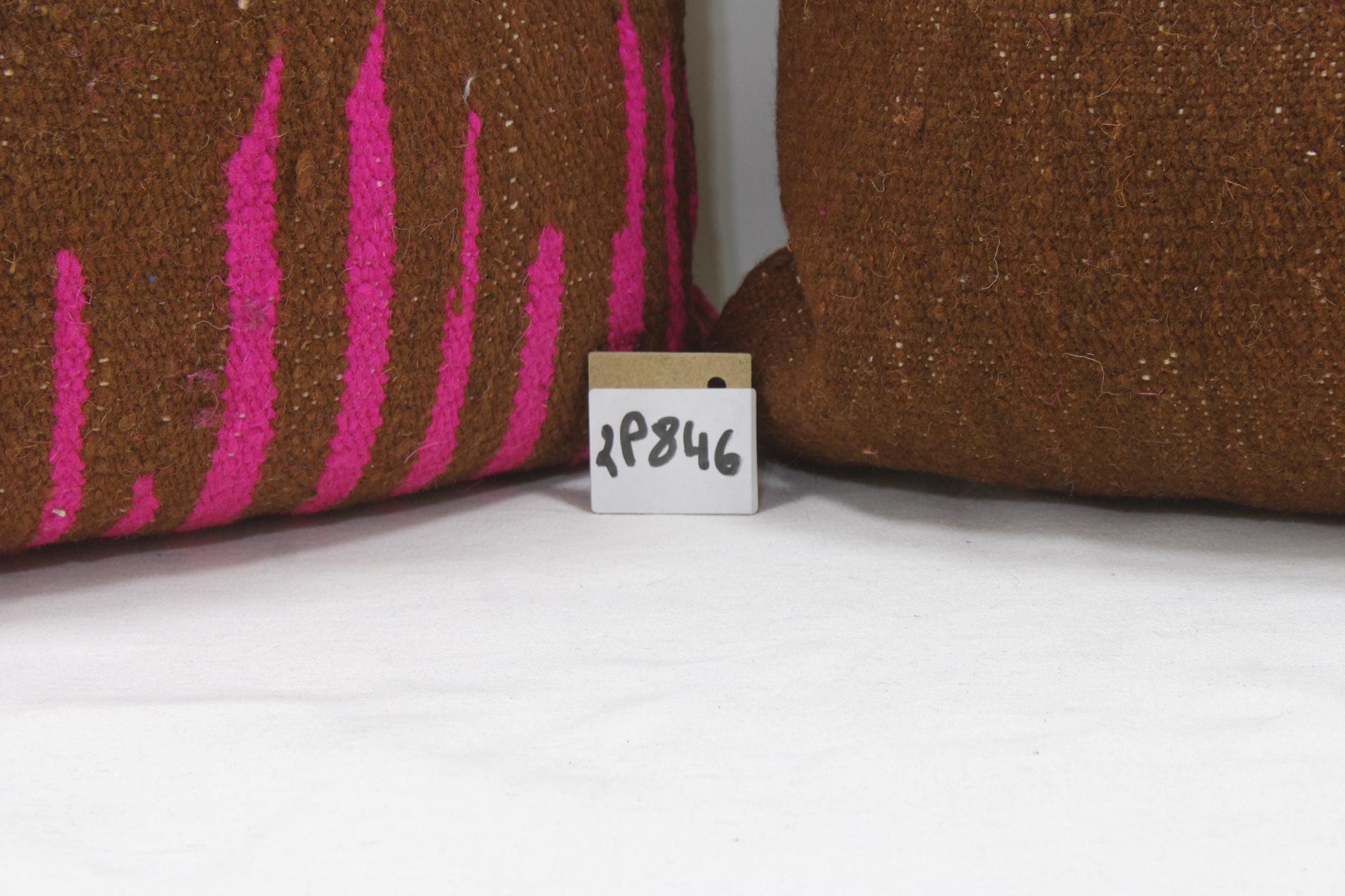 Set of 2 Vintage Moroccan Pillows 100% Wool , Absolutely Gorgeous Pillow Floor Pillow Moroccan Berber Home Design Handmade Kilim Berber