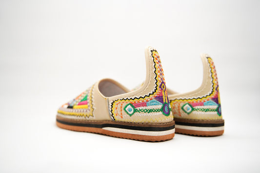 Handmade Moroccan Leather Babouche Slippers for Women, Embroidered Organic Sheepskin House Slippers, Moroccan Shoes, and Leather Babouche.