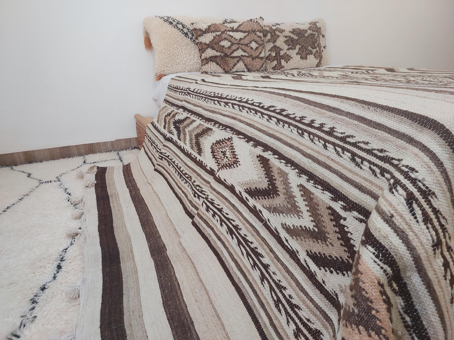 Luxurious Handloomed Beni Ourain Wool Blanket | Natural Undyed Wool | Moroccan Pom Pom Blanket on Edges