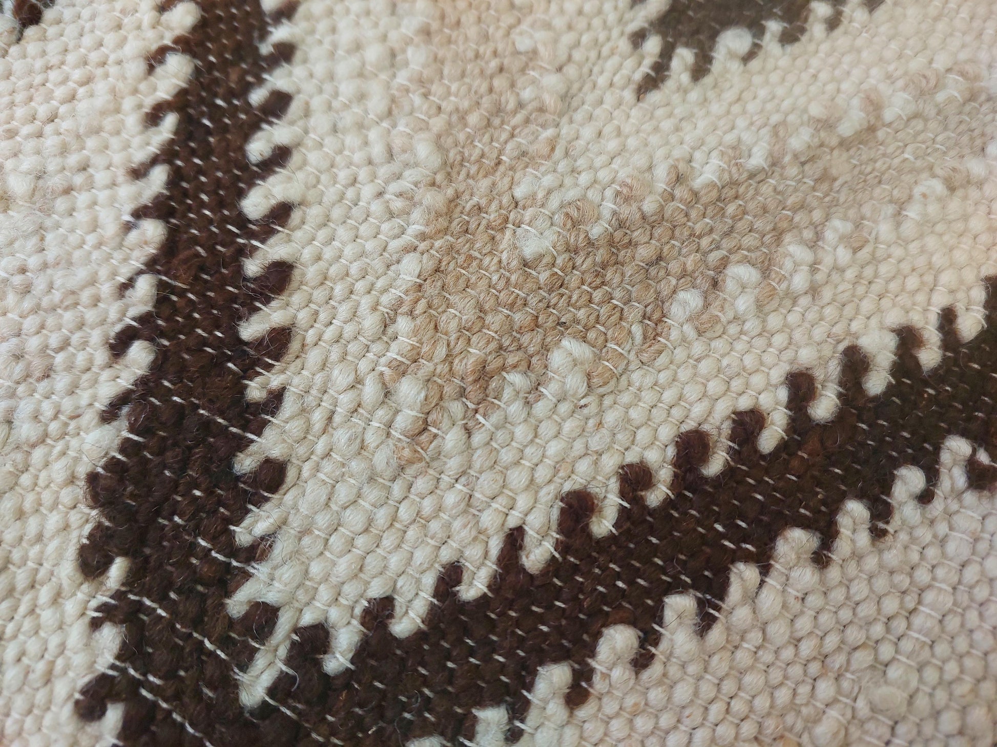 Luxurious Handloomed Beni Ourain Wool Blanket | Natural Undyed Wool | Moroccan Pom Pom Blanket on Edges