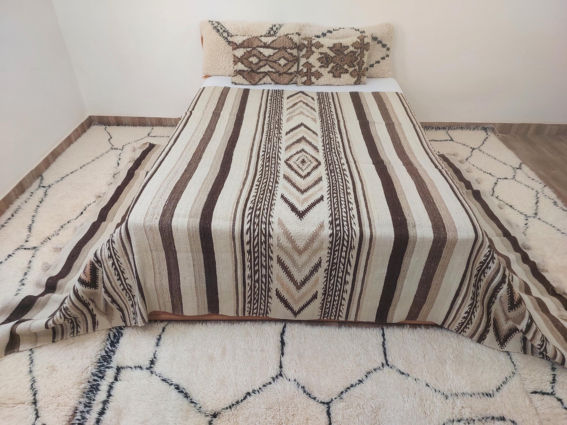 Luxurious Handloomed Beni Ourain Wool Blanket | Natural Undyed Wool | Moroccan Pom Pom Blanket on Edges