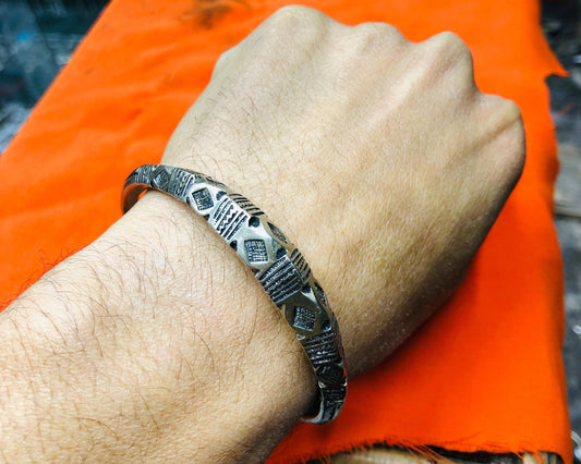 Handmade Tuareg Bracelet. Berber Tuareg Bracelet. Traditional Work Jewelry. Rare Ethnic Bracelet Bracelet