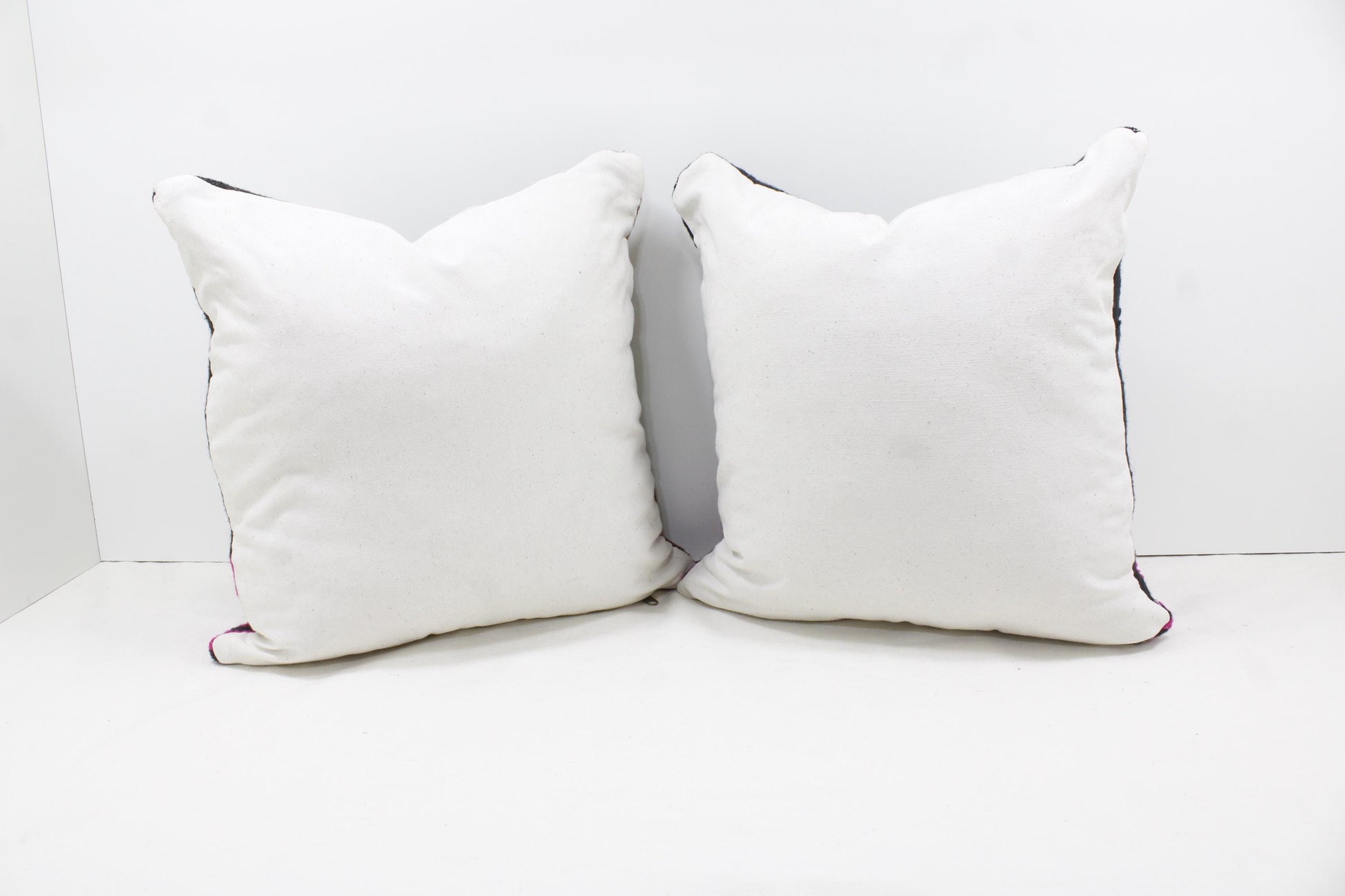 Set of 2 Vintage Moroccan Pillows 100% Wool , Absolutely Gorgeous Pillow Floor Pillow Moroccan Berber Home Design Handmade Kilim Berber