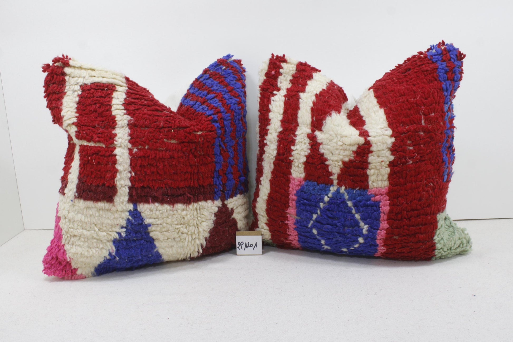 Set of 2 Vintage Moroccan Pillows 100% Wool,Absolutely Gorgeous Pillow Floor Pillow Moroccan Berber Home Design Handmade Kilim Berber 2P1201
