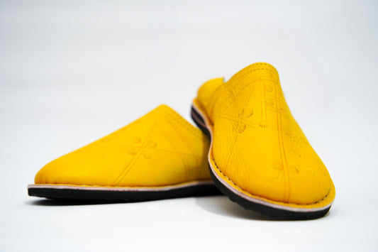 Handmade Moroccan Babouche Leather Slippers for Men, Organic Sheepskin Slip-Ons – Authentic, Stylish, and Comfortable House Shoes.