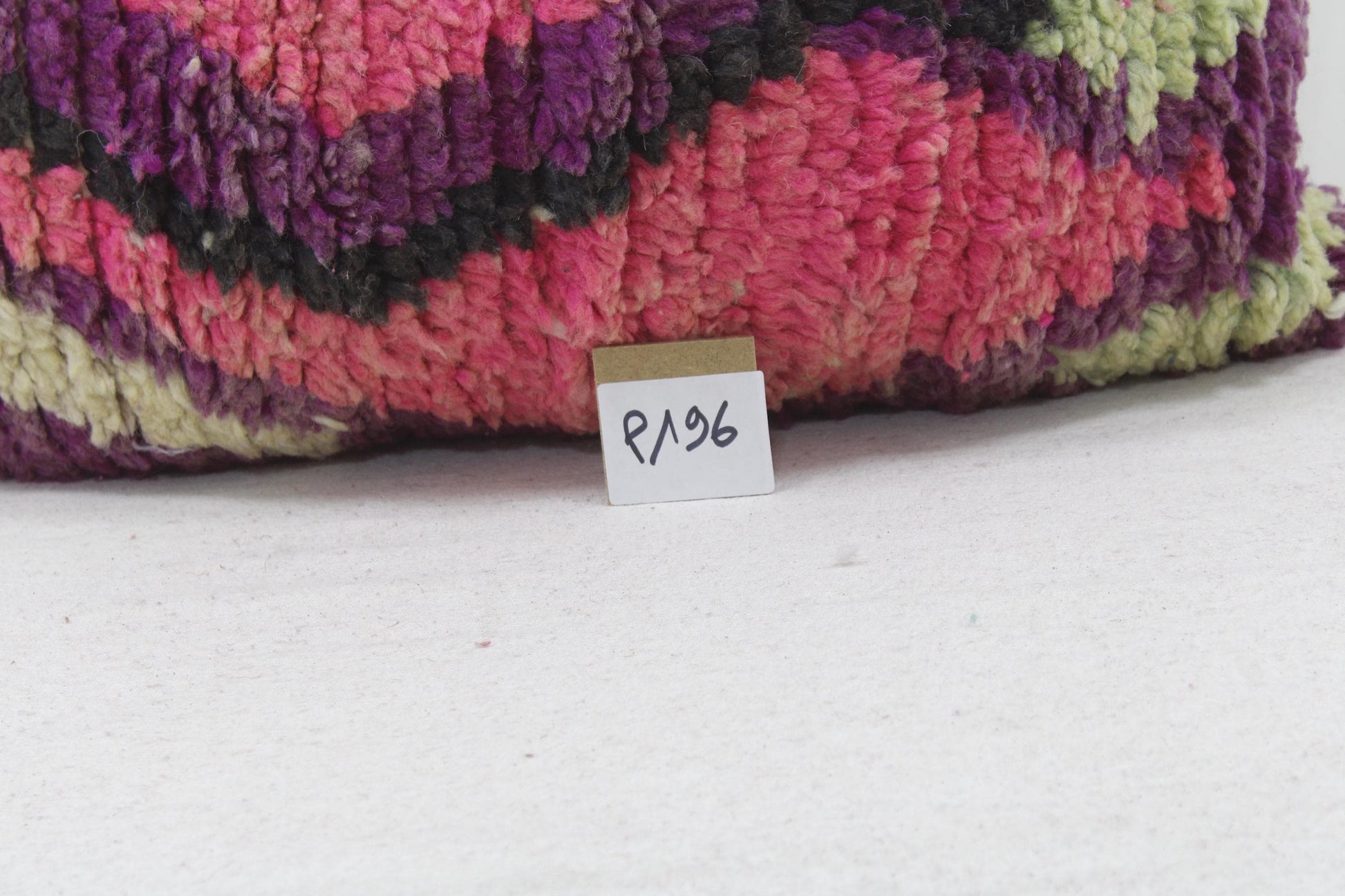 Vintage Moroccan Pillows 100% Wool ,Absolutely Gorgeous Pillow Floor Pillow Moroccan Berber Home Design Handmade Kilim Berber P196