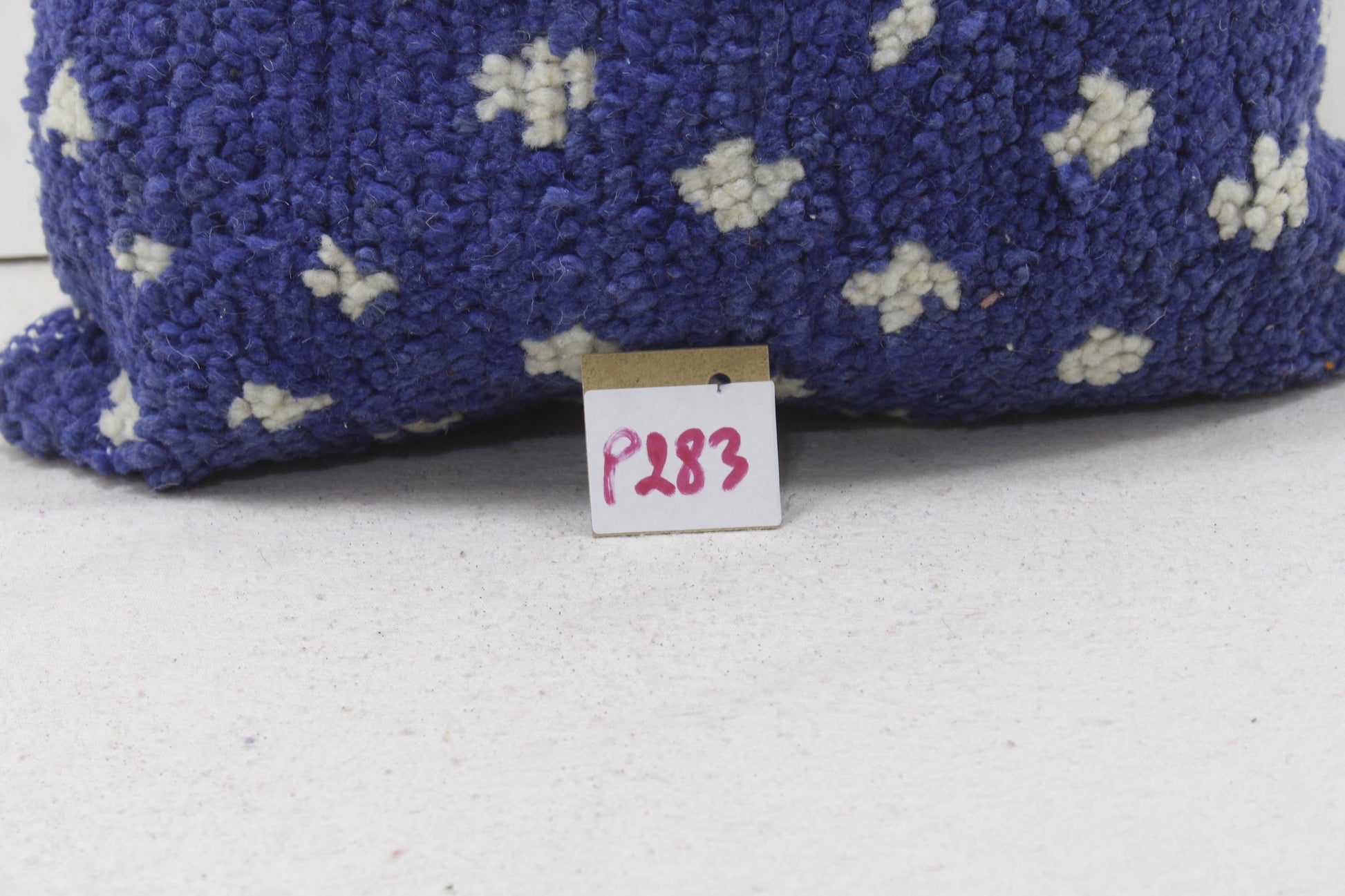 Vintage Moroccan Pillows 100% Wool ,Absolutely Gorgeous Pillow Floor Pillow Moroccan Berber Home Design Handmade Kilim Berber P283