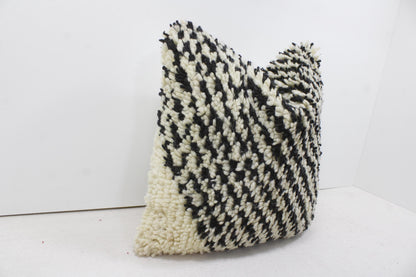 Vintage Moroccan Pillows 100% Wool ,Absolutely Gorgeous Pillow Floor Pillow Moroccan Berber Home Design Handmade Kilim Berber P234