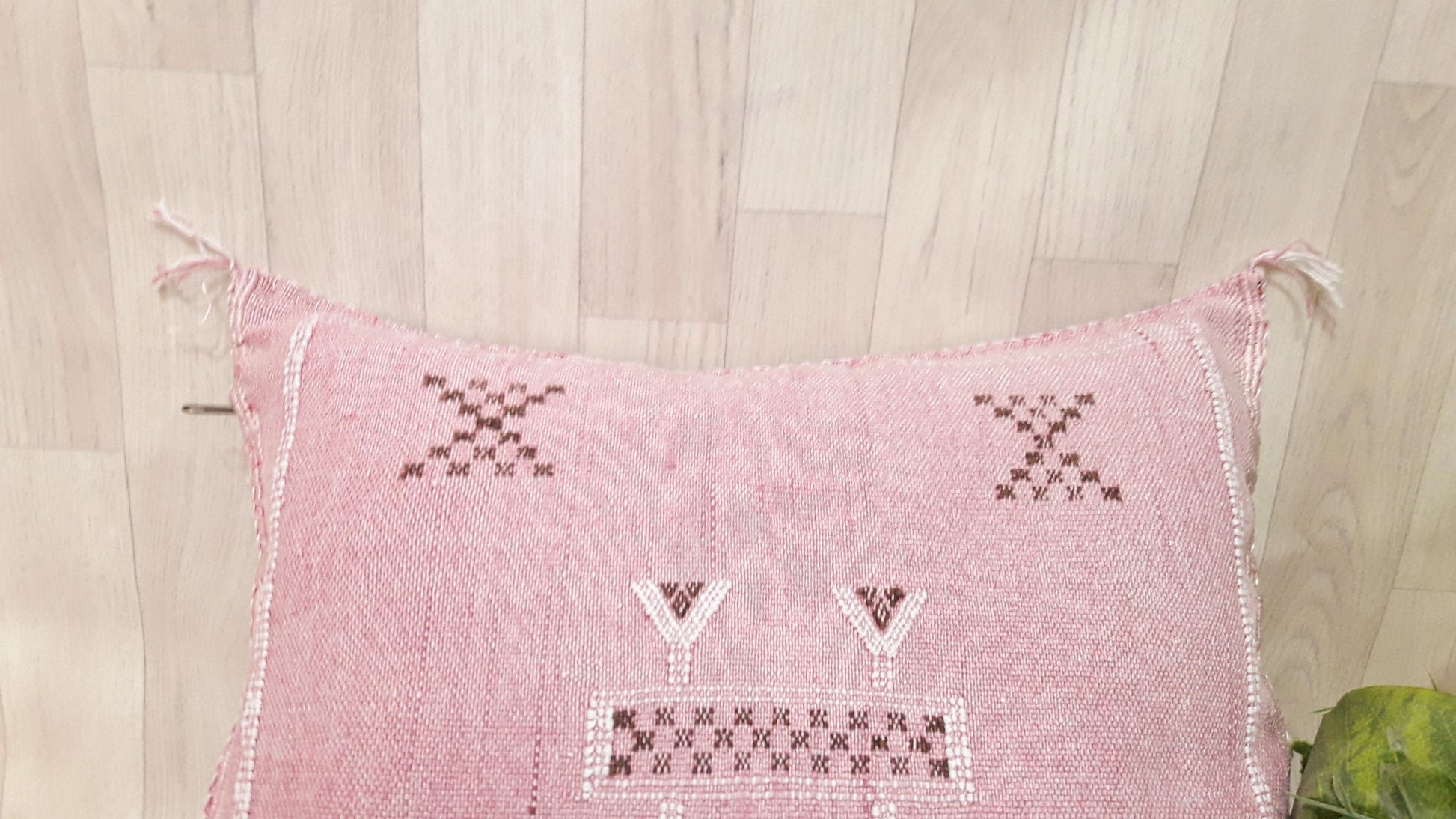 Cactus Silk Pillow, Moroccan Sabra Cushion, Handmade Cactus Silk Pillow, Berber Sabra Cushion, Pillow Throw, Moroccan Lumbar Sabra Cushion