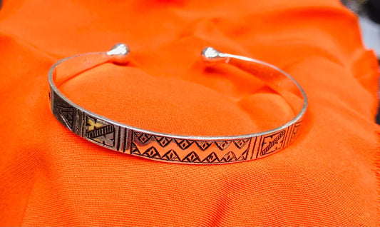 Engraved Berber Silver Bracelet - Handmade Ethnic Jewelry