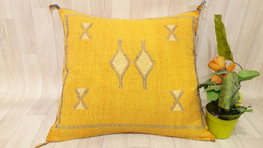 Pillow Cover. Handmade Pillows. Pillow. Cushion. Rug Pillow. Decorative Pillow Cover