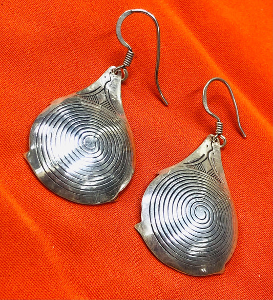 Vintage Berber Silver Earrings – Handmade Moroccan Jewelry